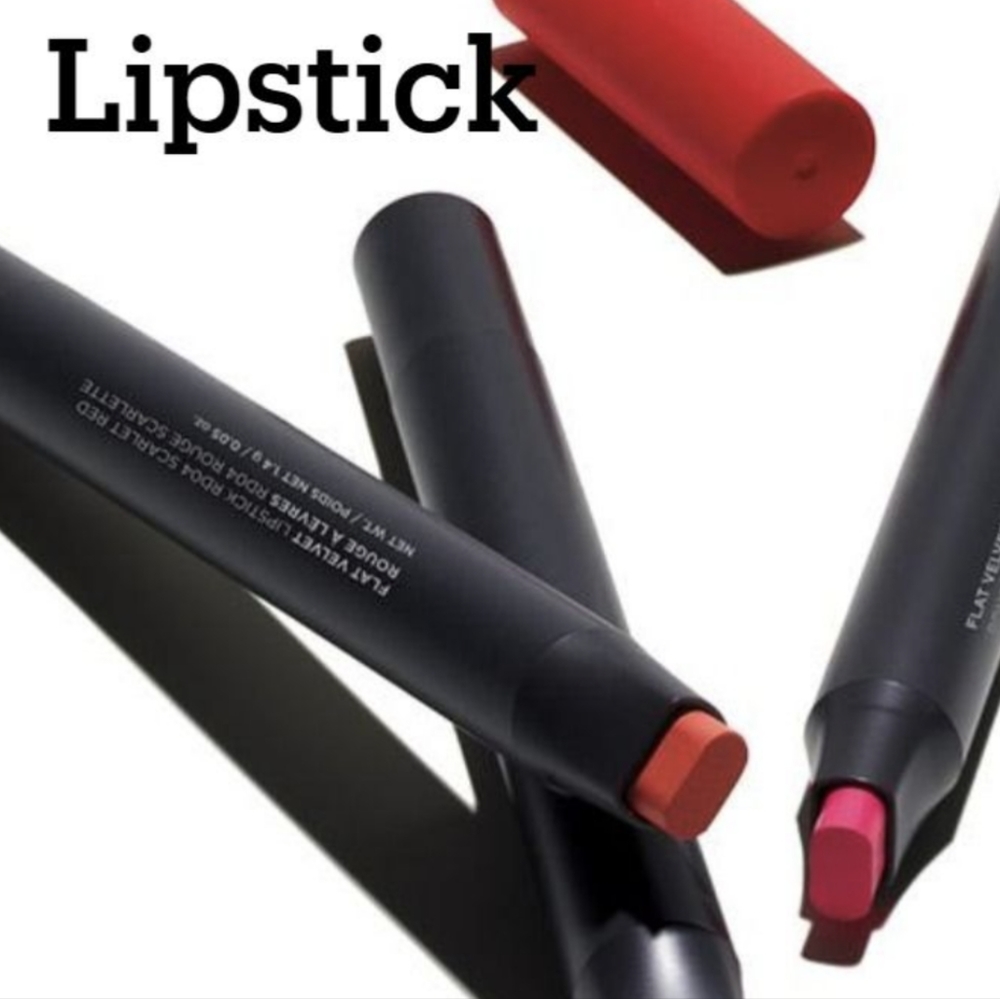 🌸 THE FACE SHOPFLAT VELVET LIPSTICKLONDON RED